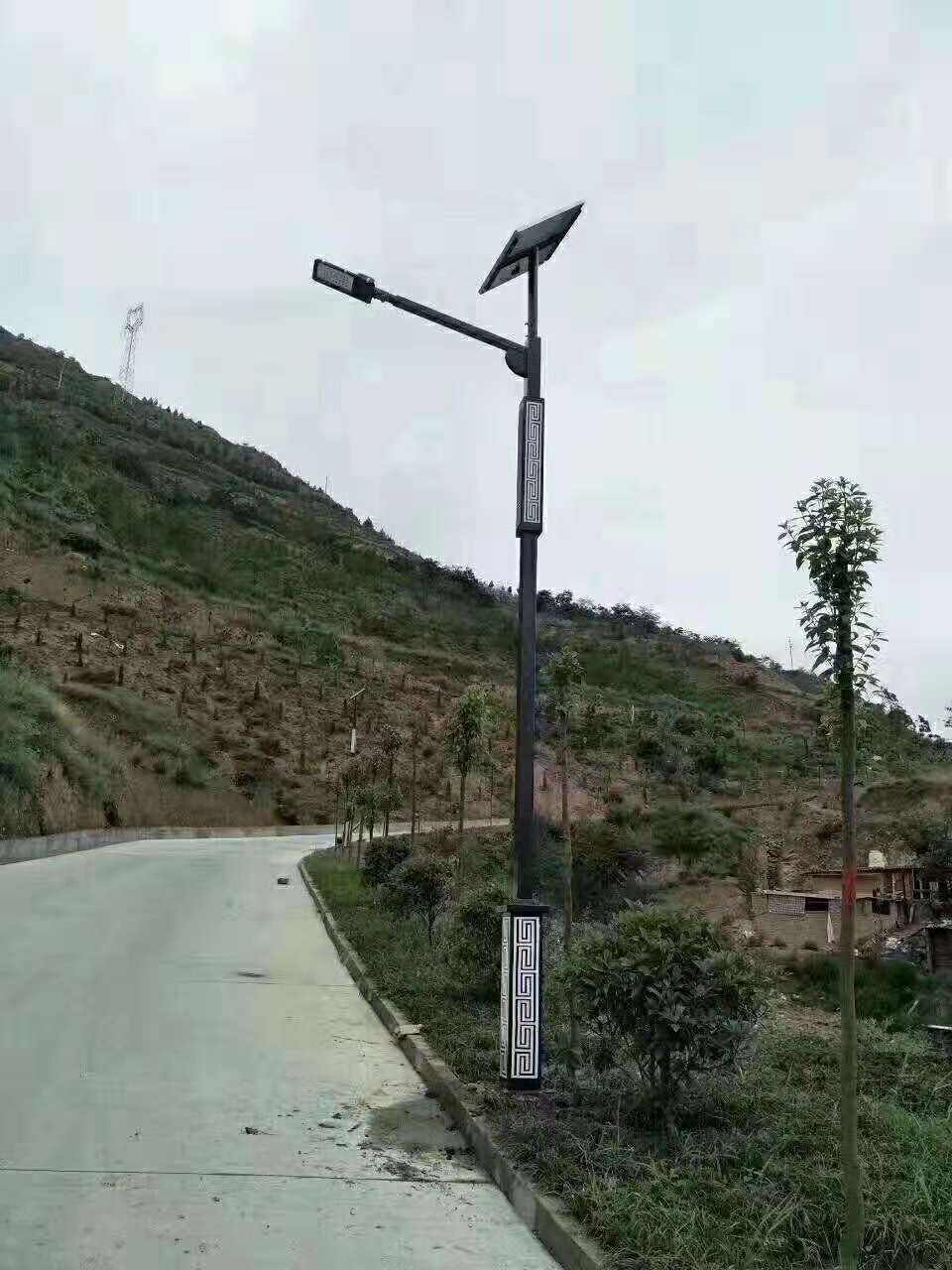阿勒泰市仿古太阳能路灯
